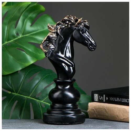 Фигура 'Конь' черный, 11х14х26см