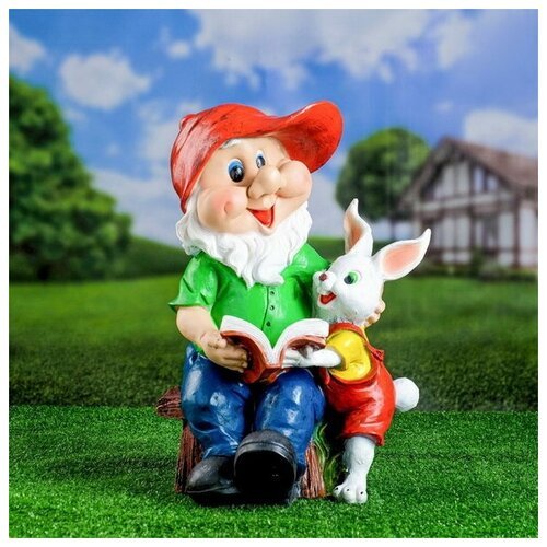 Садовая фигура 'Гном с зайцем и книжкой' 42х28см